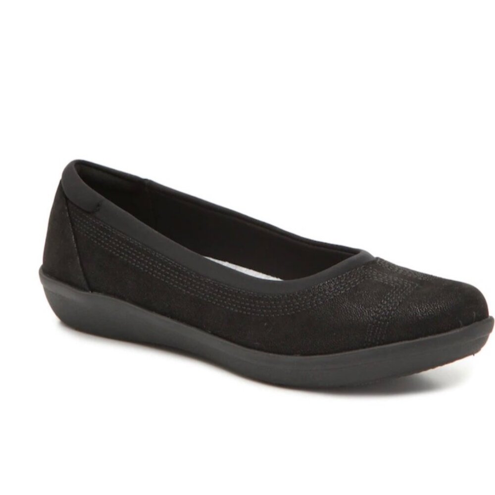 Clarks Ayla Low Ballet Flat Women’s Black Noir Size 7W